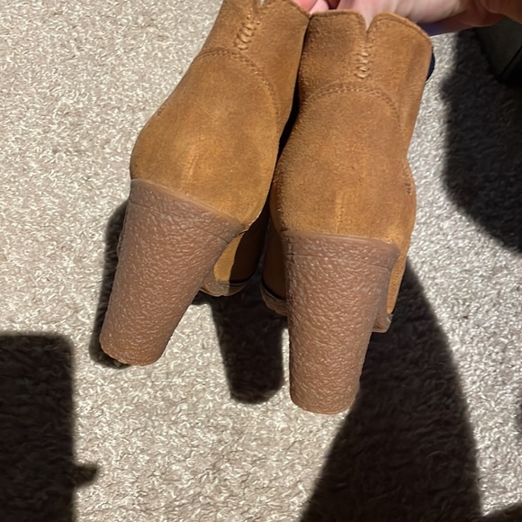 NWOT Timberland tillston chukka bootie 7 - Picture 4 of 6